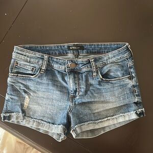 STS size 27 Women's Blue Denim Shorts